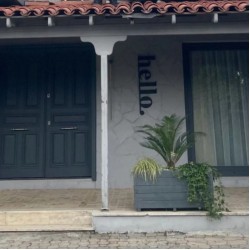 15 hello" بتصميم عصري