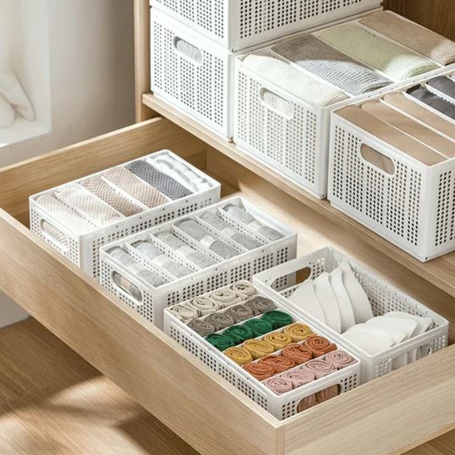 Divided Clothes Storage Boxes (6 Small Grids)