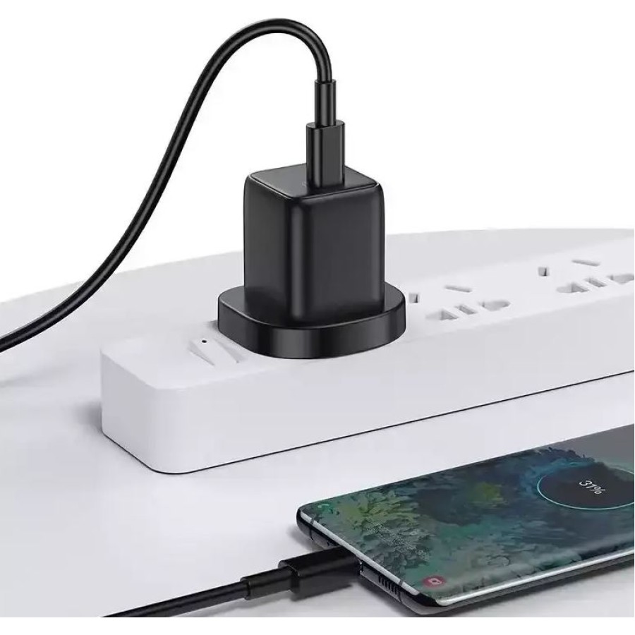 Joyroom small fast charger USB Type C PD 25W black