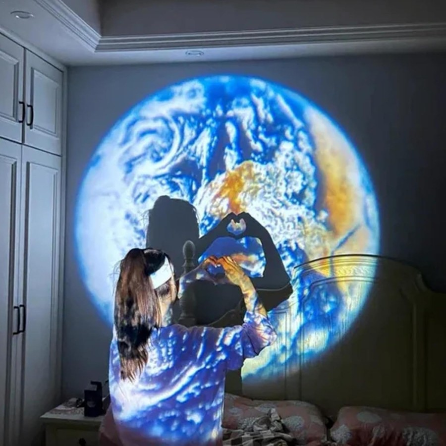 360° Rotating Star Galaxy Planetarium Night Light Projector 360° Rotating Star Galaxy Planetarium Night Light Projector