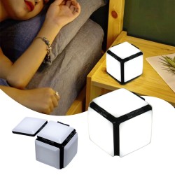 Cubia rechargeable folding nightlight Cubia rechargeable folding nightlight