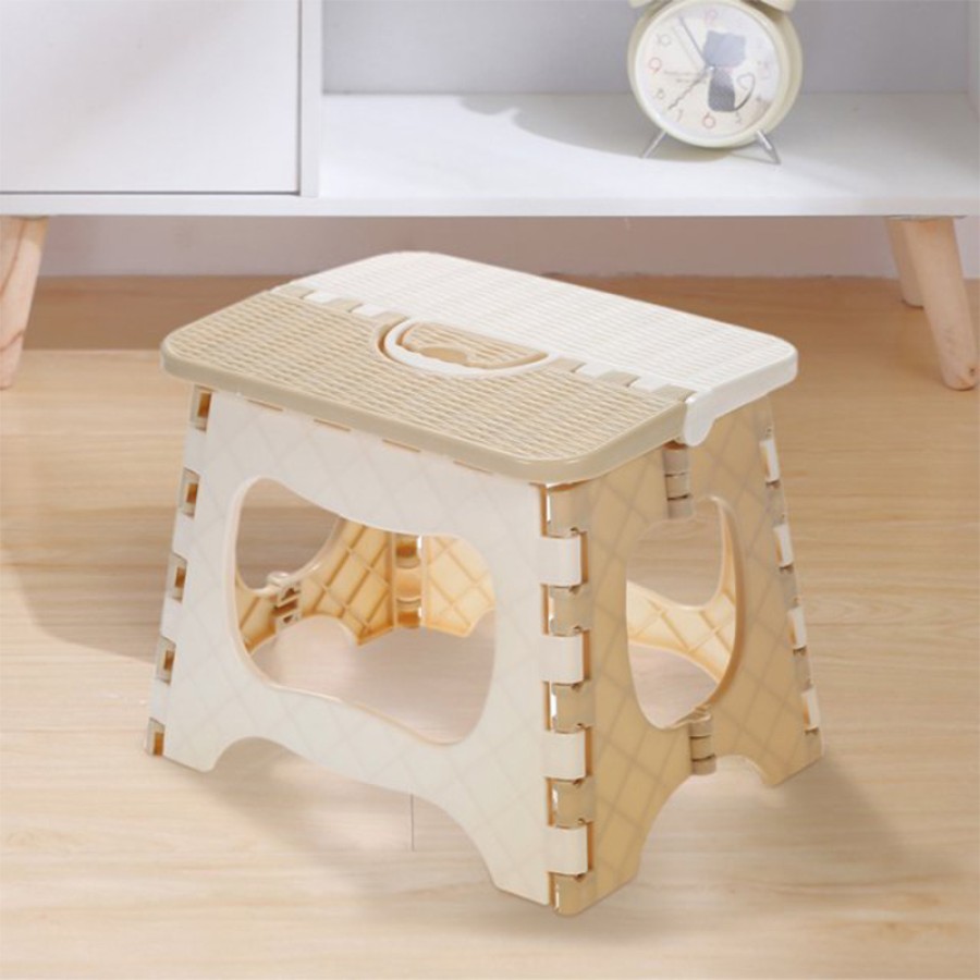 Portable Light weight Folding PP chair Portable Light weight Folding PP chair