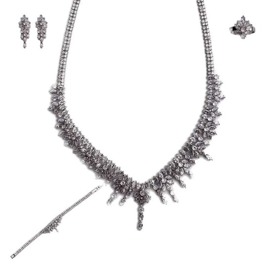 Jewellery Sterling Silver Daimond Necklace Bracelet & Earing Set