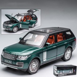 Land Rover 1:24 Diecast RC Car with Music & Light - Green