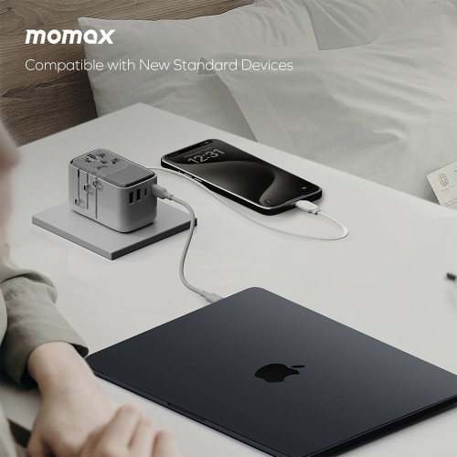 Momax 1-world Flow 35w 4 Port With Built-in Usb-c Cable Travel Adaptor (UA21W)