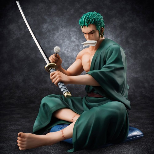 One Piece Anime Figure Roronoa Zoro 13cm Sitting PVC Action Figure