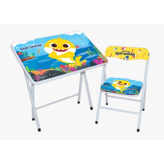 Studying Table and Chair / Baby Shark