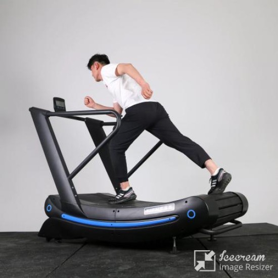 Curvy Treadmill
